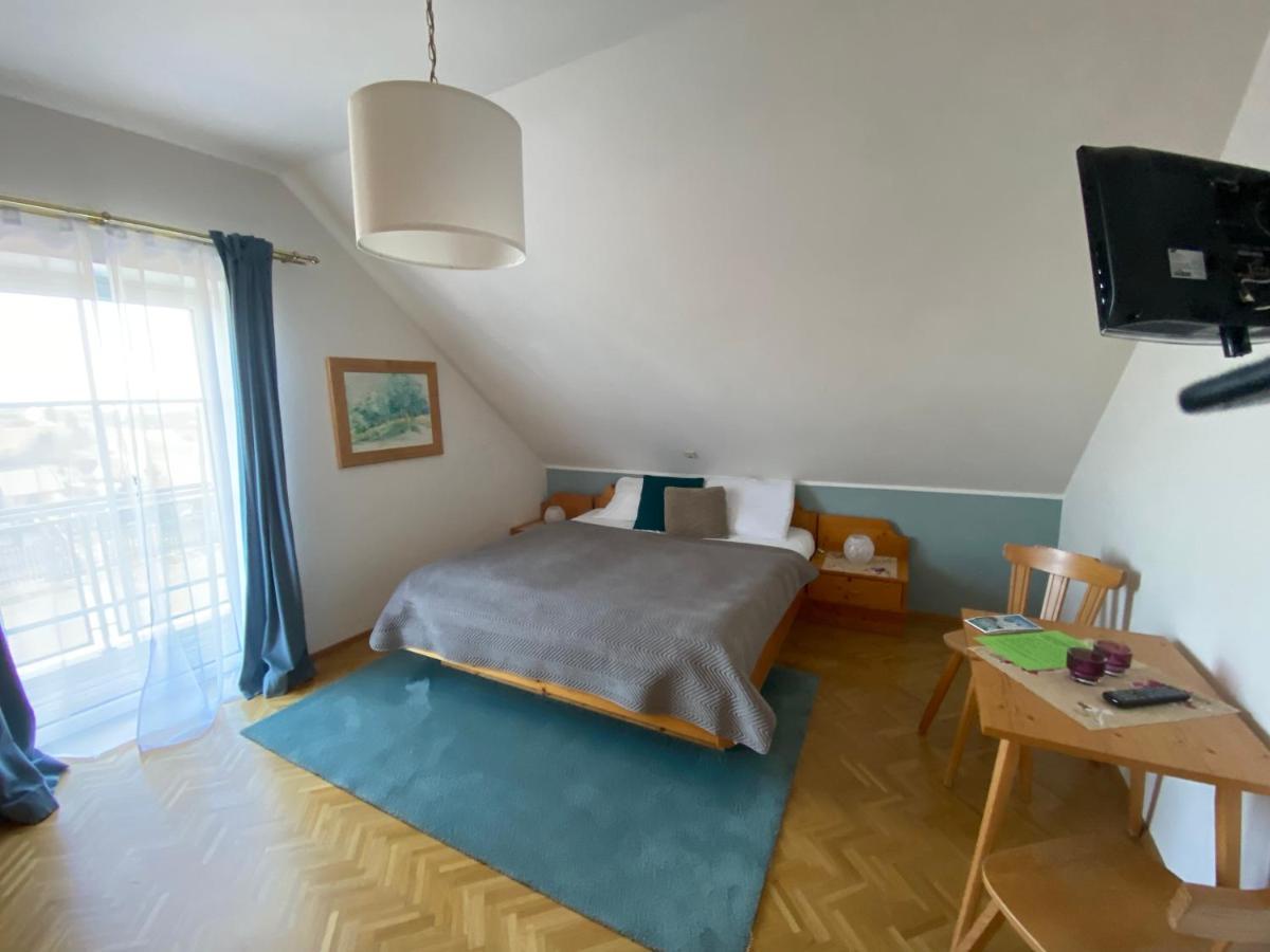 Pension Rucksackpeter Hohenbrugg an der Raab Exterior foto